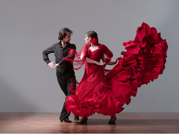 Las sevillanas, parte esencial de la Feria de Abril.